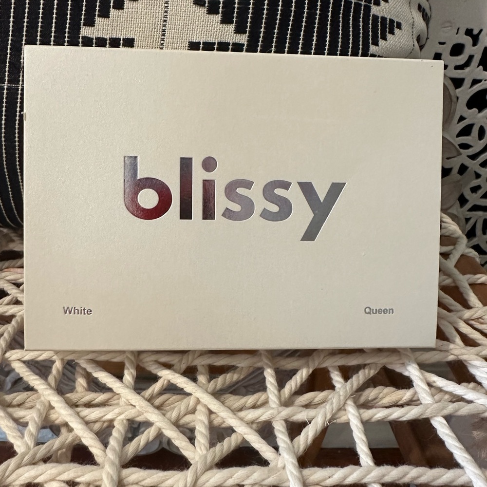 Blissy 100% pure mulberry silk pillowcase. Never opened, new in box.